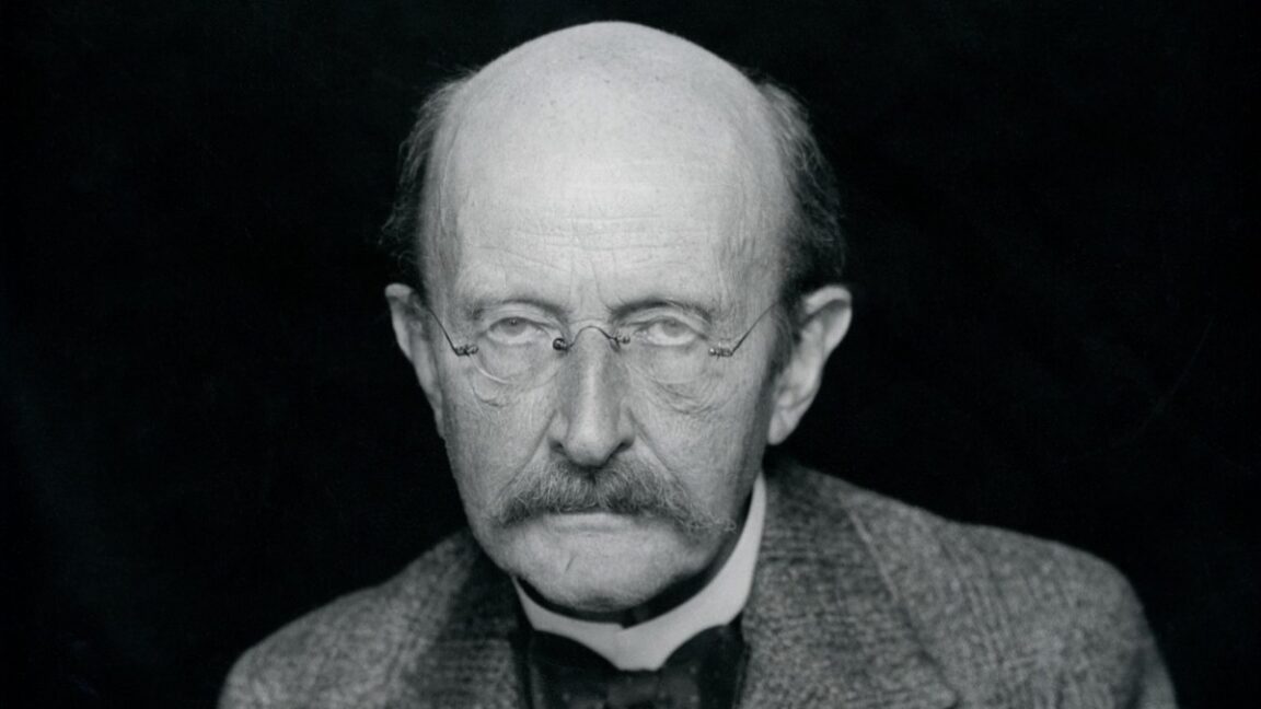 Une revue retire deux articles de Max Planck des années 1940