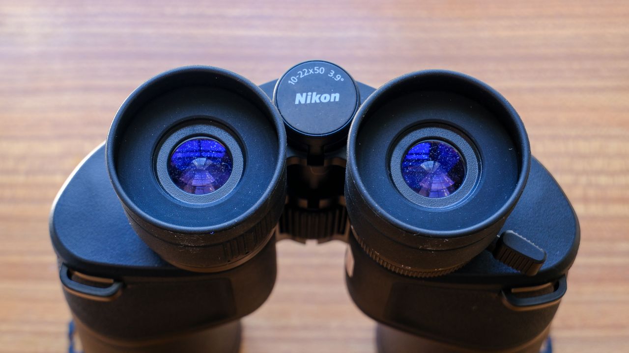 Nikon : l&rsquo;optique à grossissement variable optimise l&rsquo;observation mobile