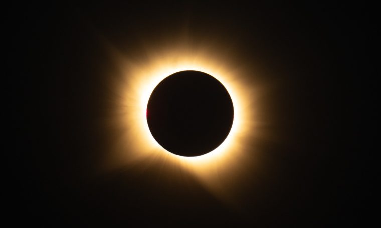 L&rsquo;éclipse solaire totale d&rsquo;août 2026 : sa trajectoire confirmée par la NASA