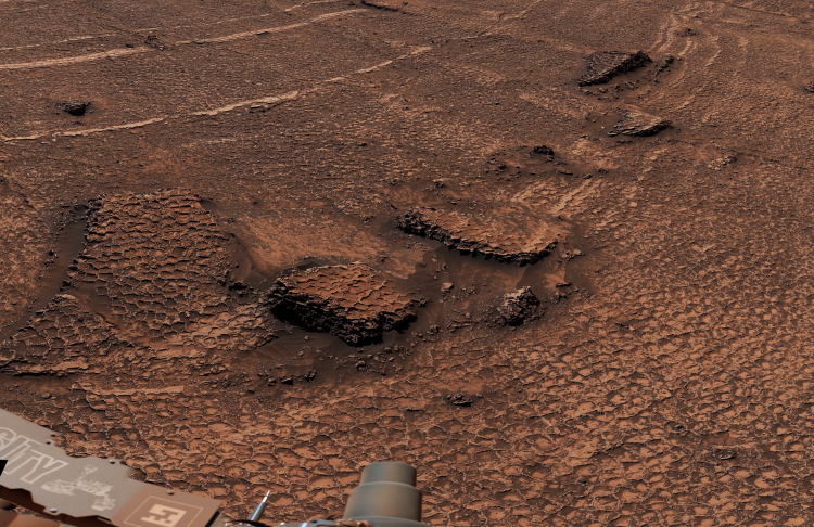 Le rover Curiosity détecte un vaste champ de polygones sur Mars