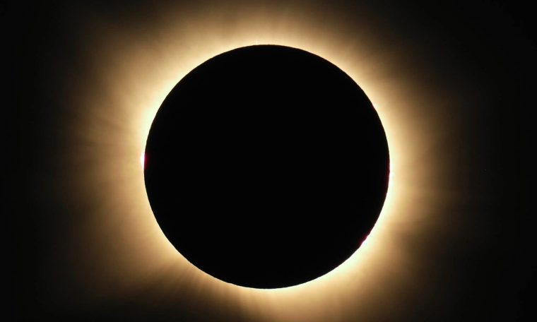 L&rsquo;éclipse solaire totale d&rsquo;août 2026 : premières images et témoignages