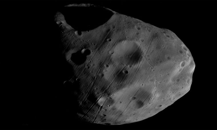 Le 17 août 1877 : Asaph Hall confirme la détection de Phobos