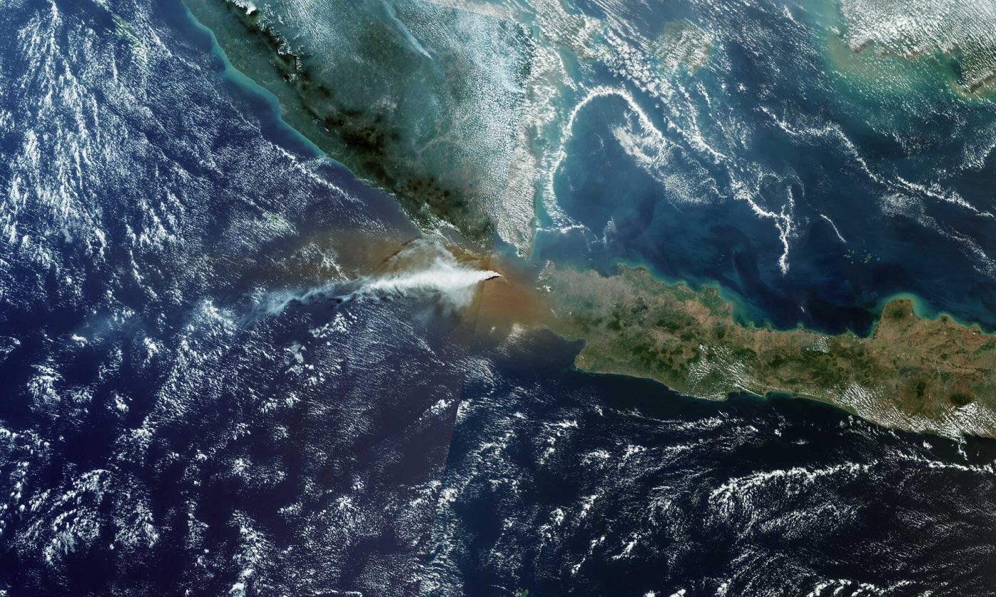 Sentinel-3 documente l&rsquo;éruption de l&rsquo;Anak Krakatau en Indonésie